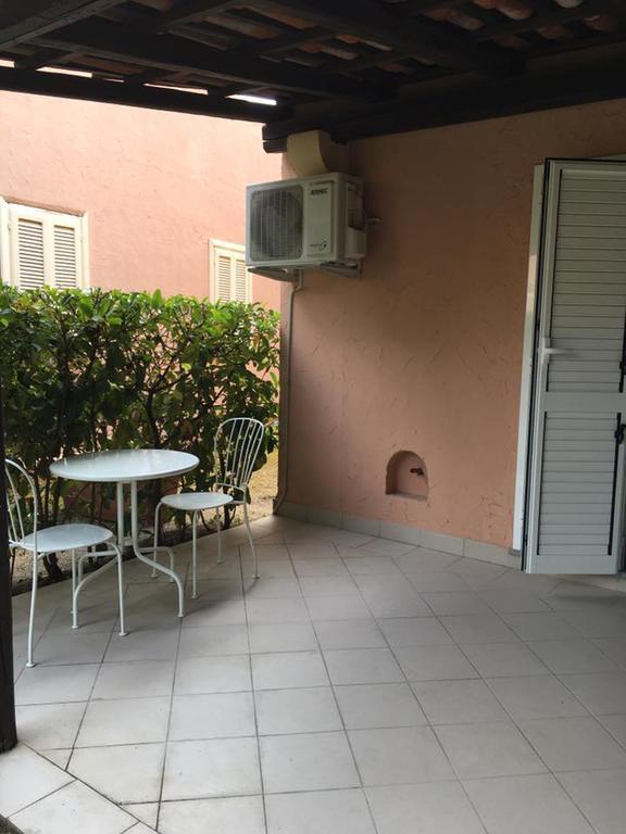 Baia Dei Delfini Aparthotel Furnari Exterior photo